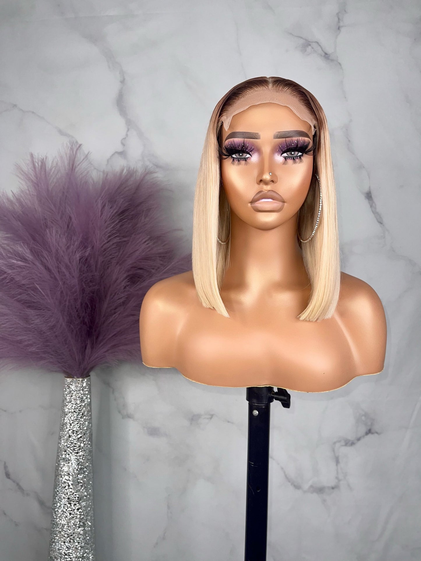 Nicki - Blonde Bob Wig